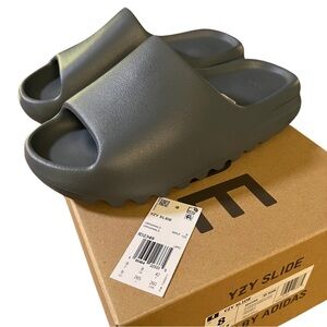 adidas | NWT Yeezy Slide ‘Slate Marine’ - M Size 8 / W Size 9